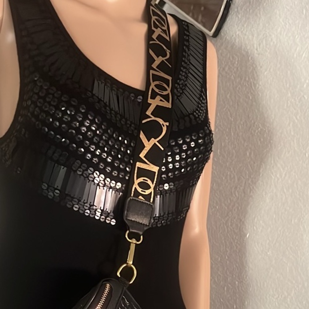 (Fashion & Bag) unisex crossbody bag/ belt bag/ purse - Picture 9 of 17